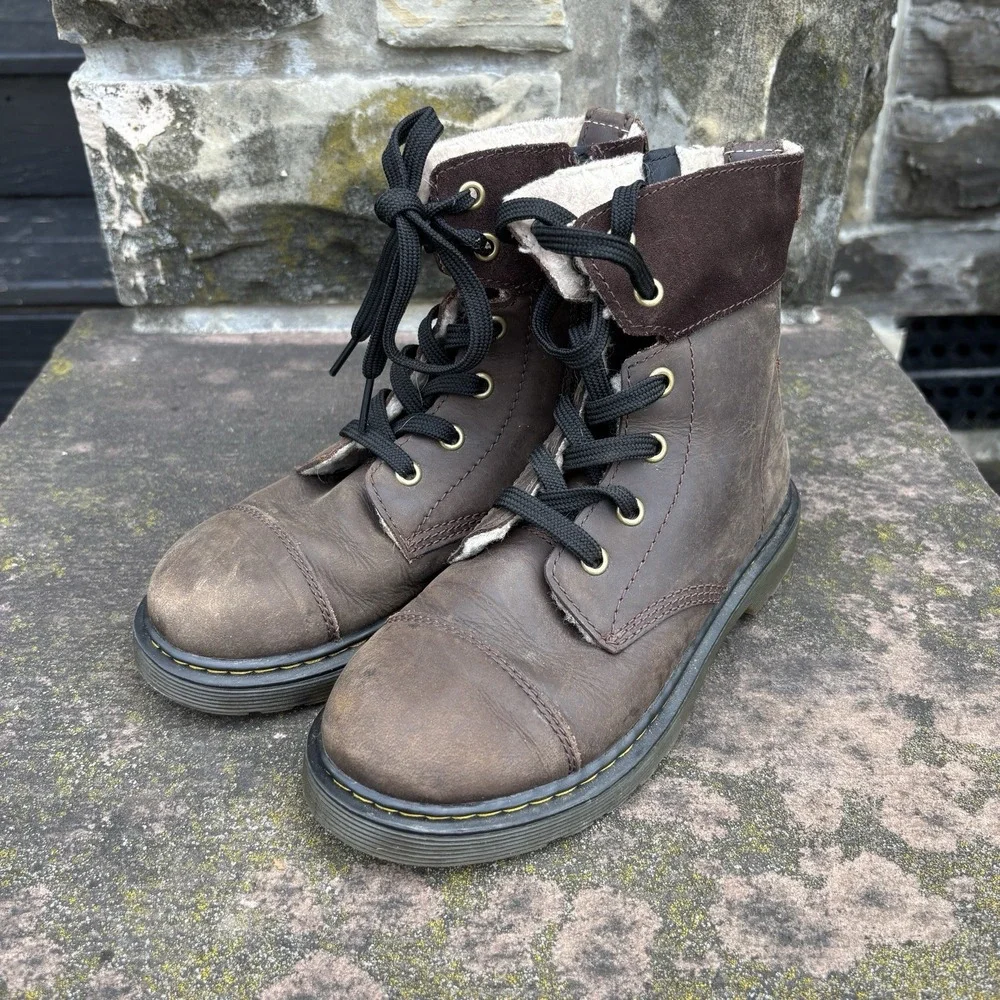 Dr Martens Aimilita J Brown Fur Lined Suede Boots Youth Size 3 Convertible